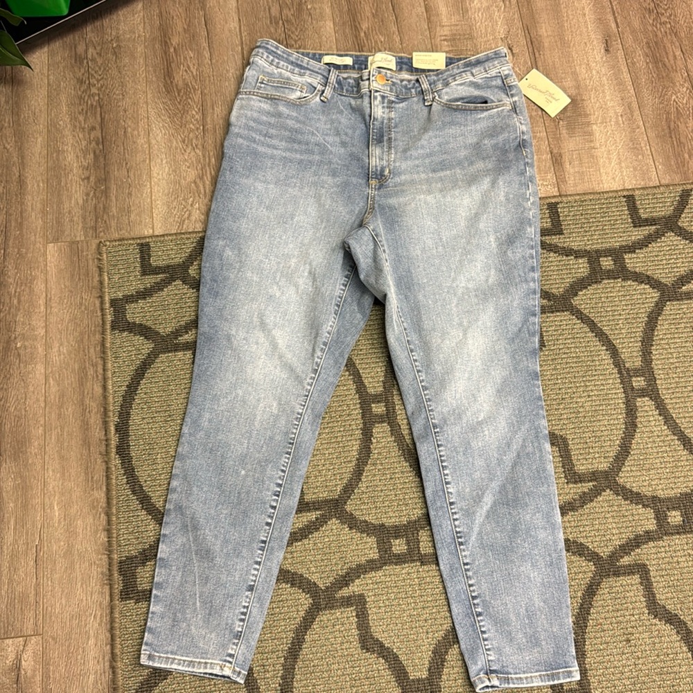 Universal Thread Goods Co. high rise skinny jeans stretch size 17 regular new